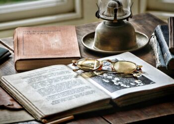 Heilsteine & Kreativität: Wie Edelsteine Ihre Schreiblust aktivieren